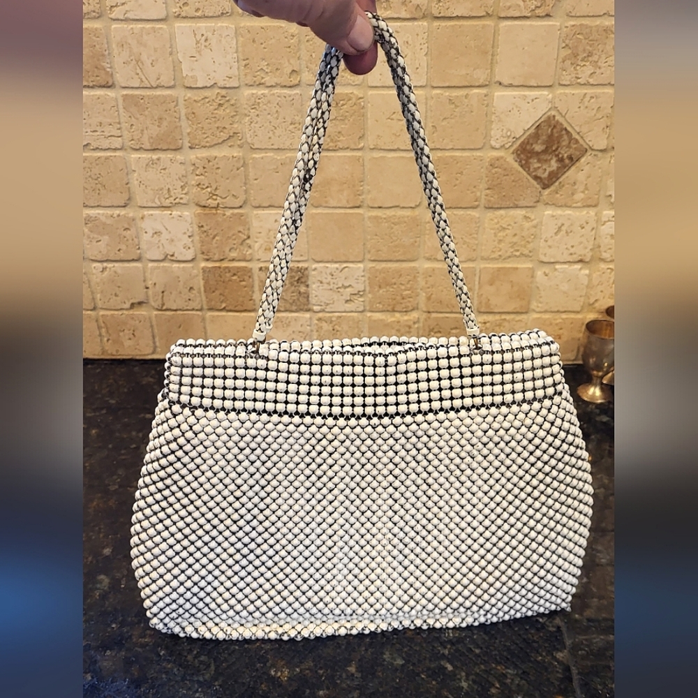 Vintage Whiting & Davis White Alumesh Handbag Purse